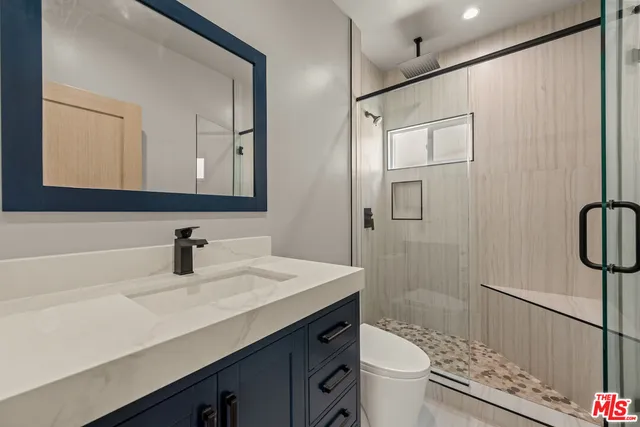 $4,250 | 1117 South Wooster Street, Unit 1119 1/2, Los Angeles, CA 90035