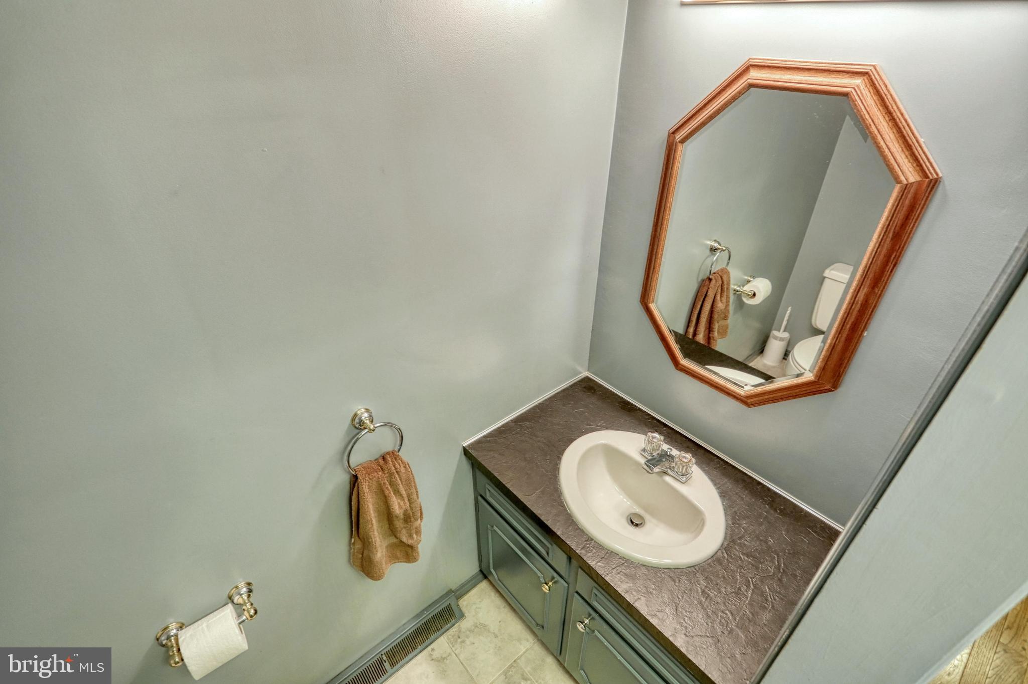 2200 Sutton Road York, PA 17403 - Photo 26 of 44