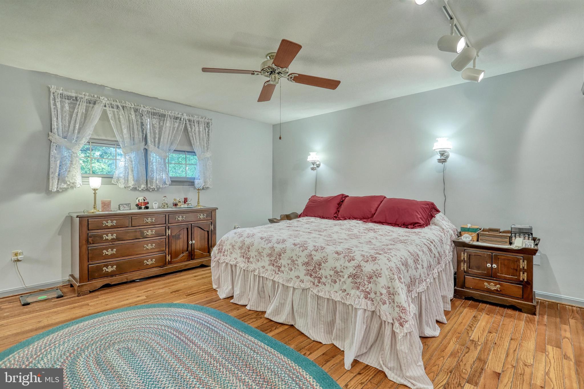 2200 Sutton Road York, PA 17403 - Photo 34 of 44
