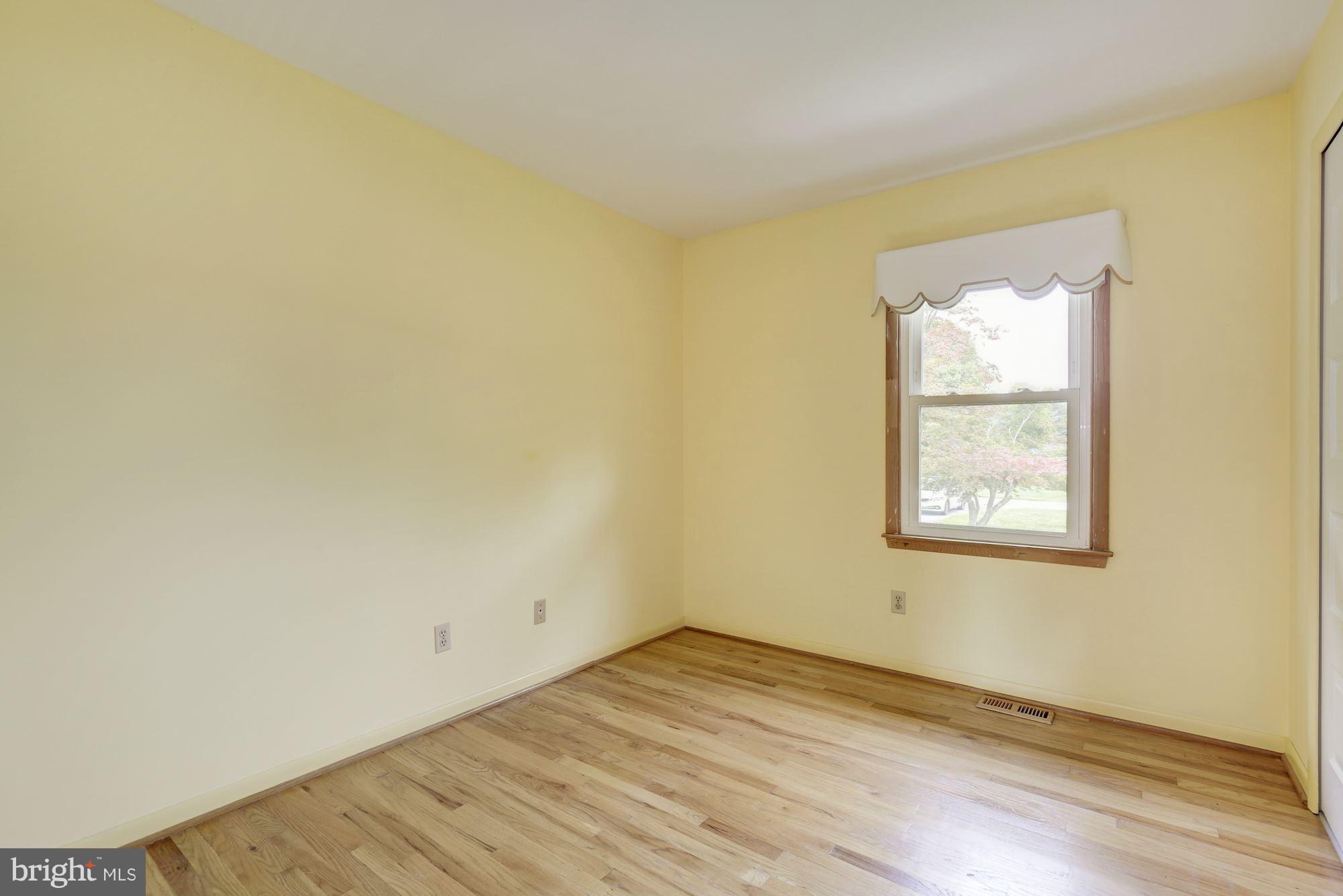5191 Perry Road Mount Airy, MD 21771 - Photo 19 of 30 Bedroom