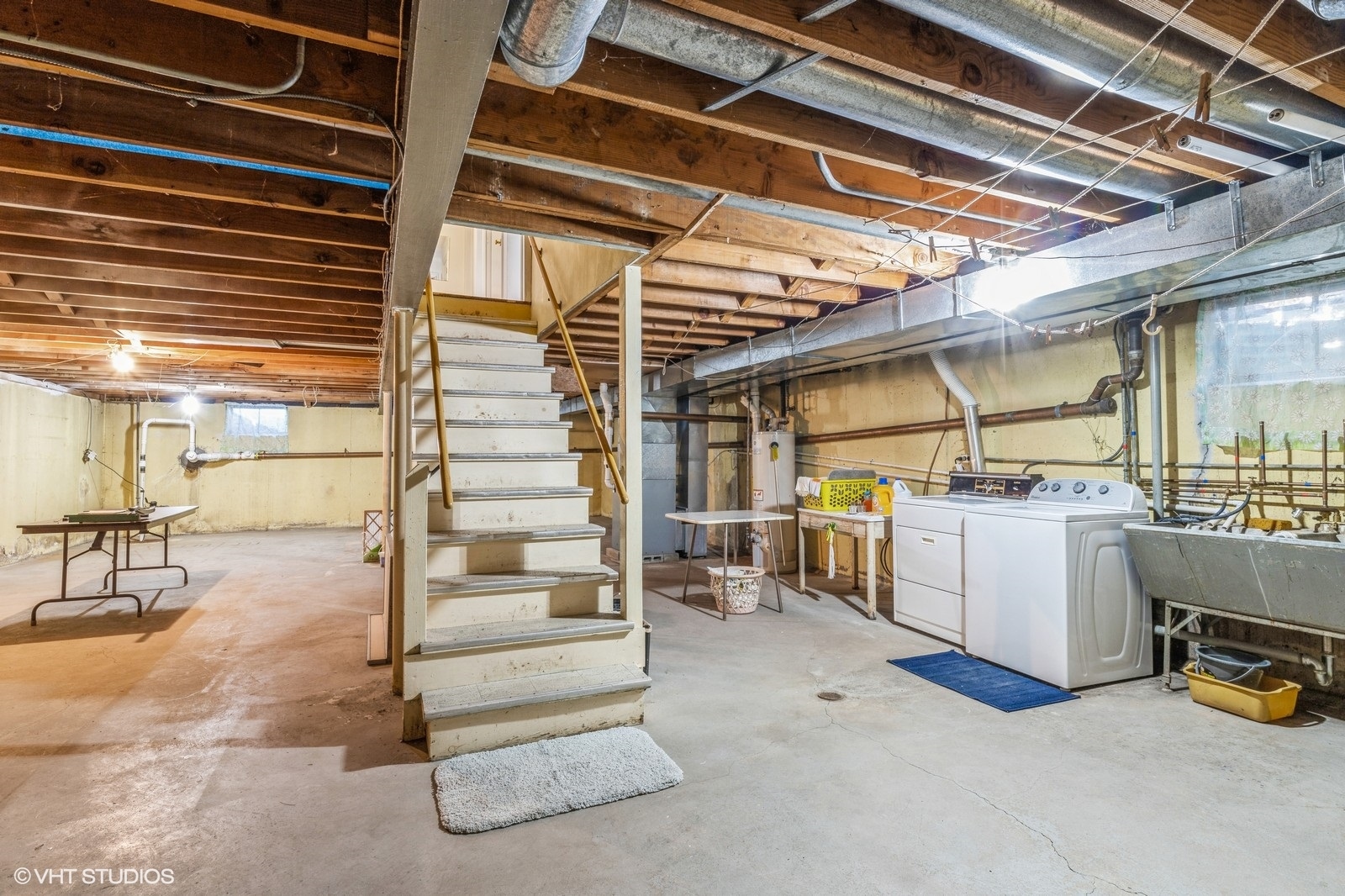 546 North Dee Road Park Ridge, IL 60068 - Photo 17 of 18 a view of storage and utility room