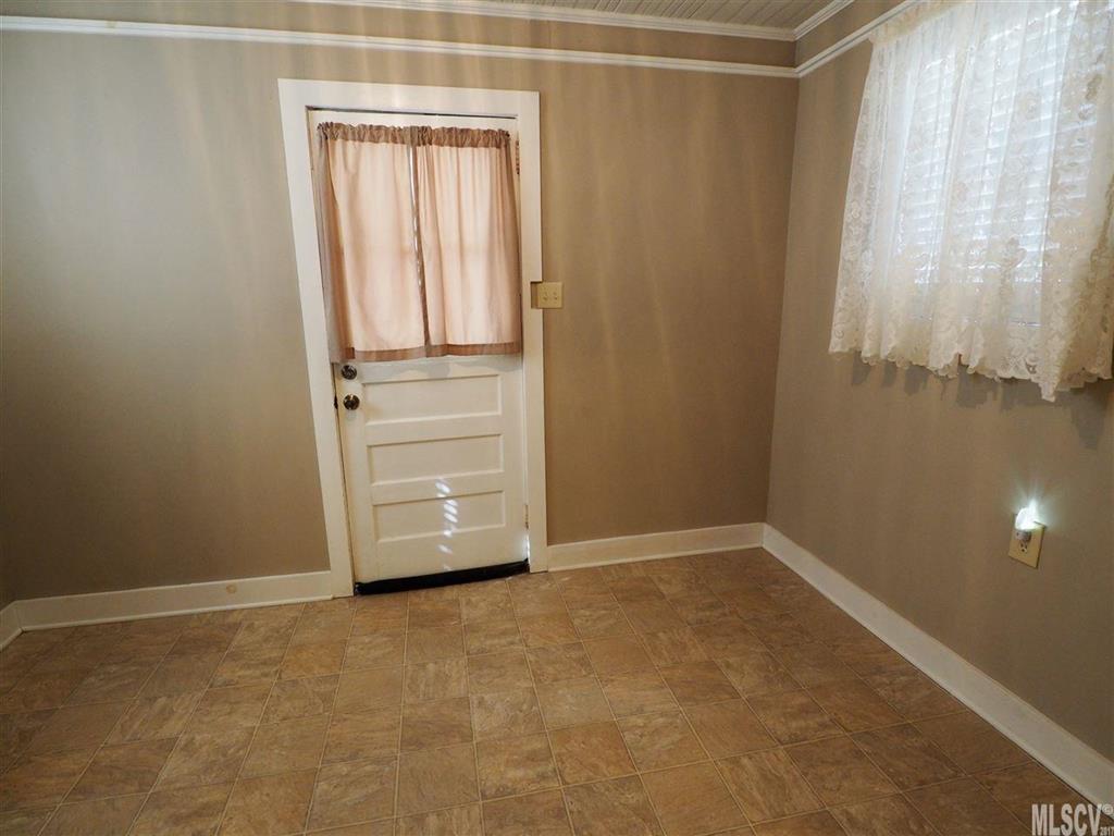 4775 Calico Road Lenoir, NC 28645 - Photo 5 of 17 Gallery Image 5