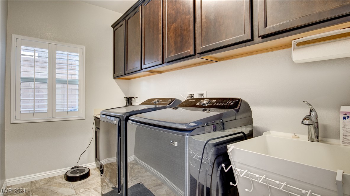 132 Dunblane Street Henderson, NV 89012 - Photo 12 of 52 Laundry room