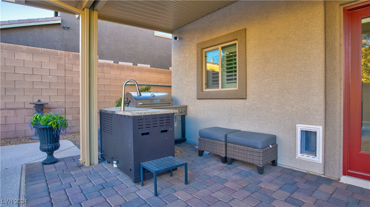 132 Dunblane Street Henderson, NV 89012 - Photo 38 of 52 Backyard patio