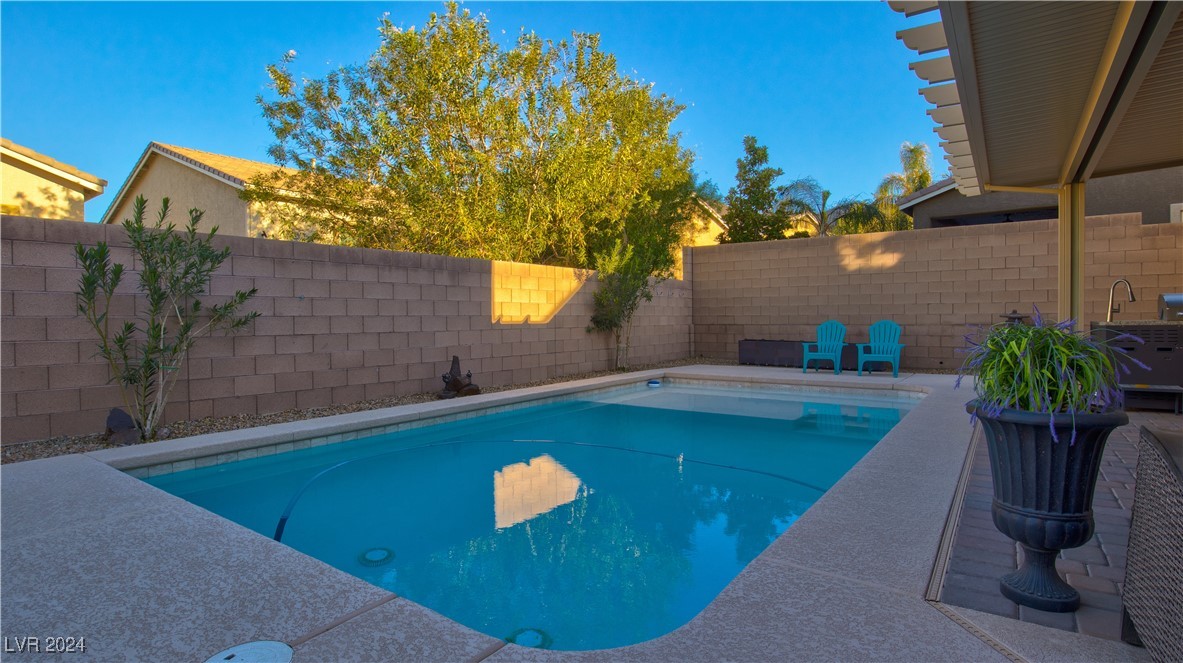 132 Dunblane Street Henderson, NV 89012 - Photo 40 of 52 Pool