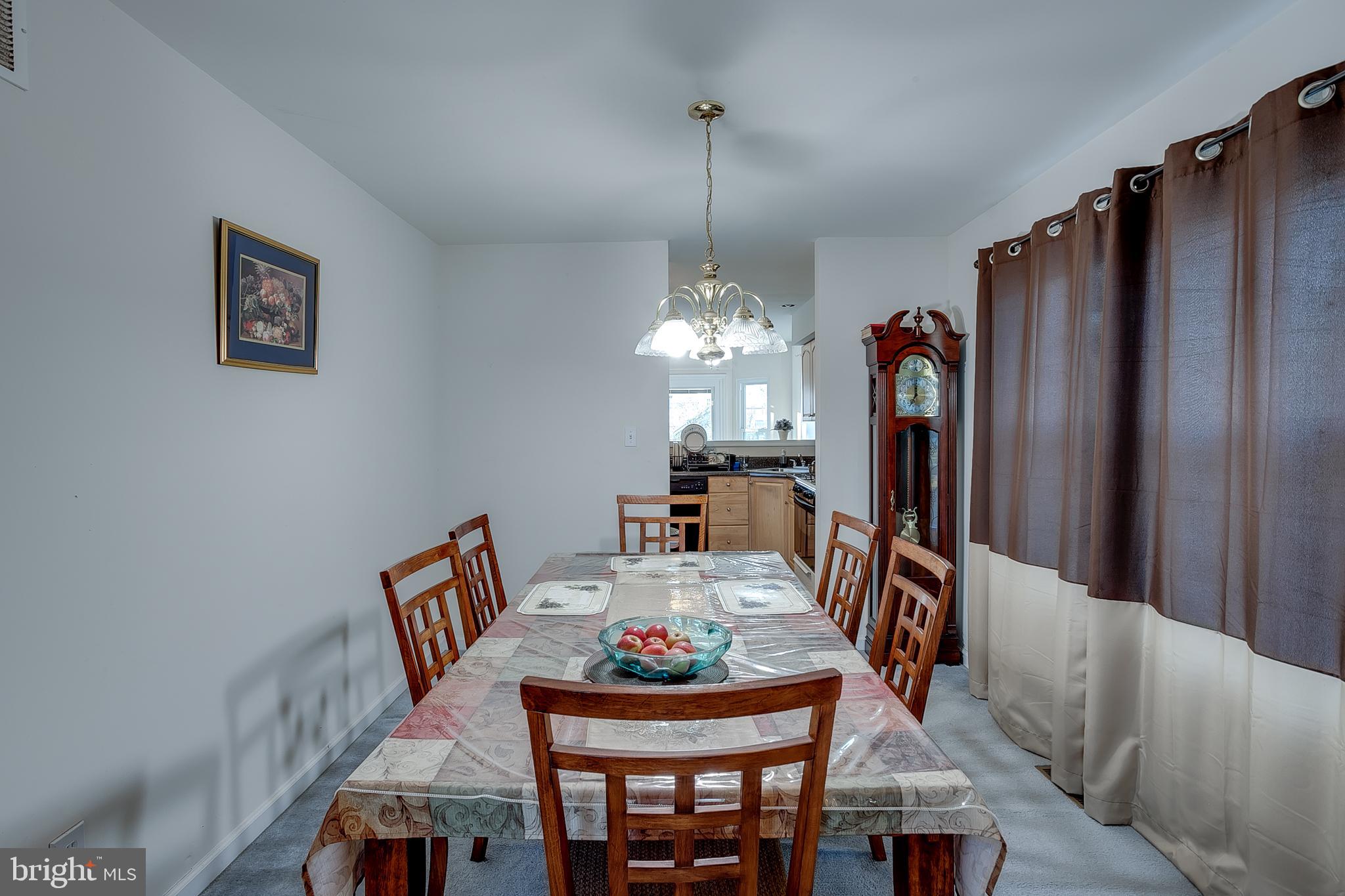 8129 River Road Pennsauken, NJ 08110 - Photo 11 of 32