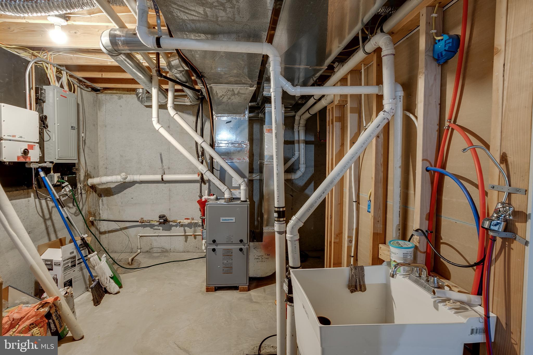 8129 River Road Pennsauken, NJ 08110 - Photo 30 of 32