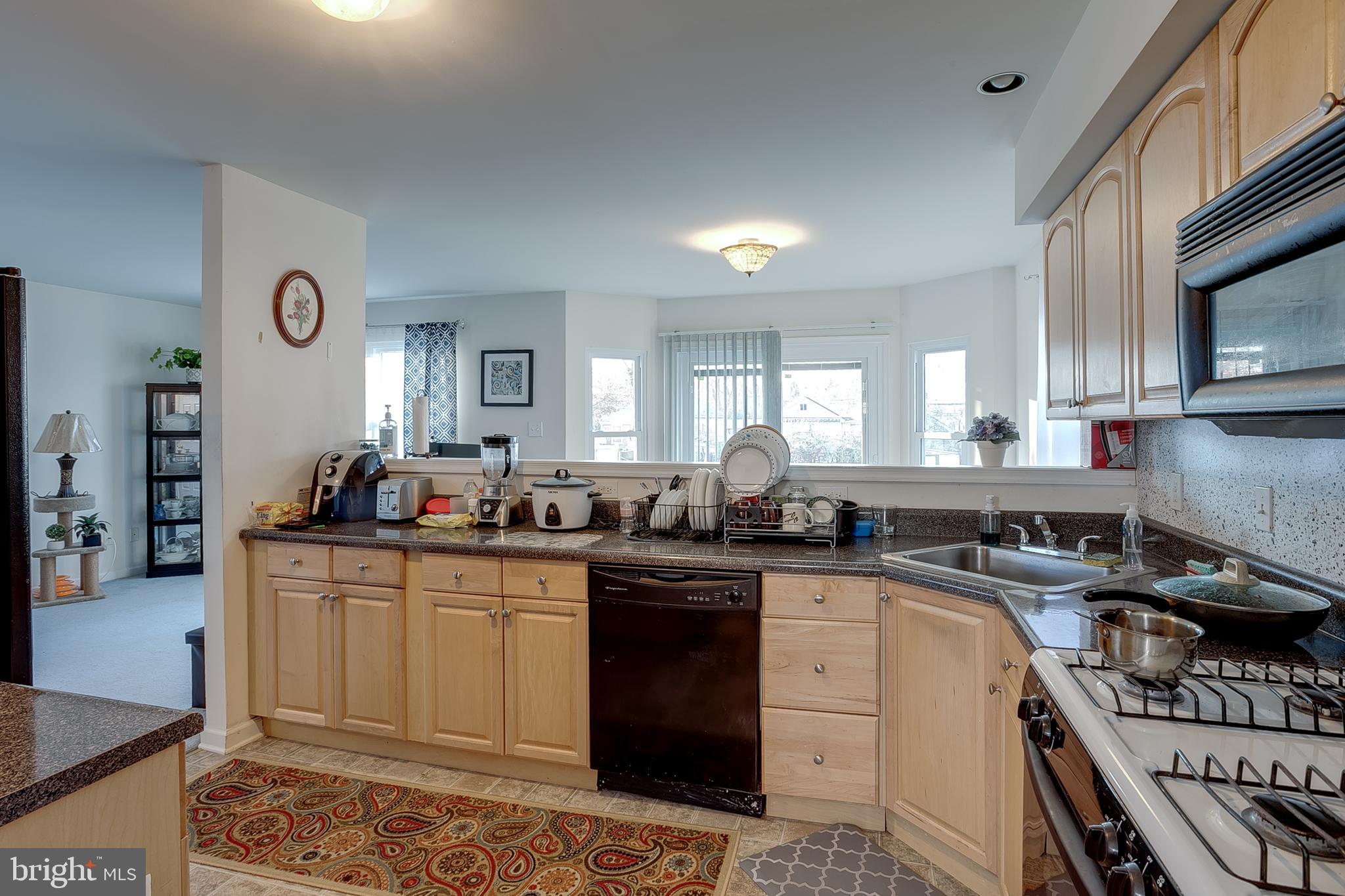 8129 River Road Pennsauken, NJ 08110 - Photo 7 of 32