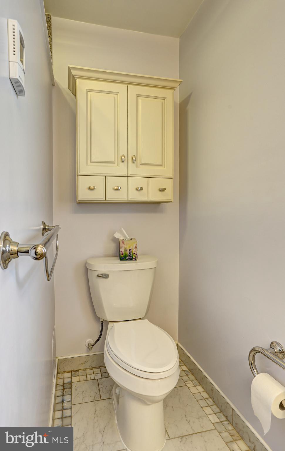 908 Rambling Drive Baltimore, MD 21228 - Photo 23 of 42 Master Bath