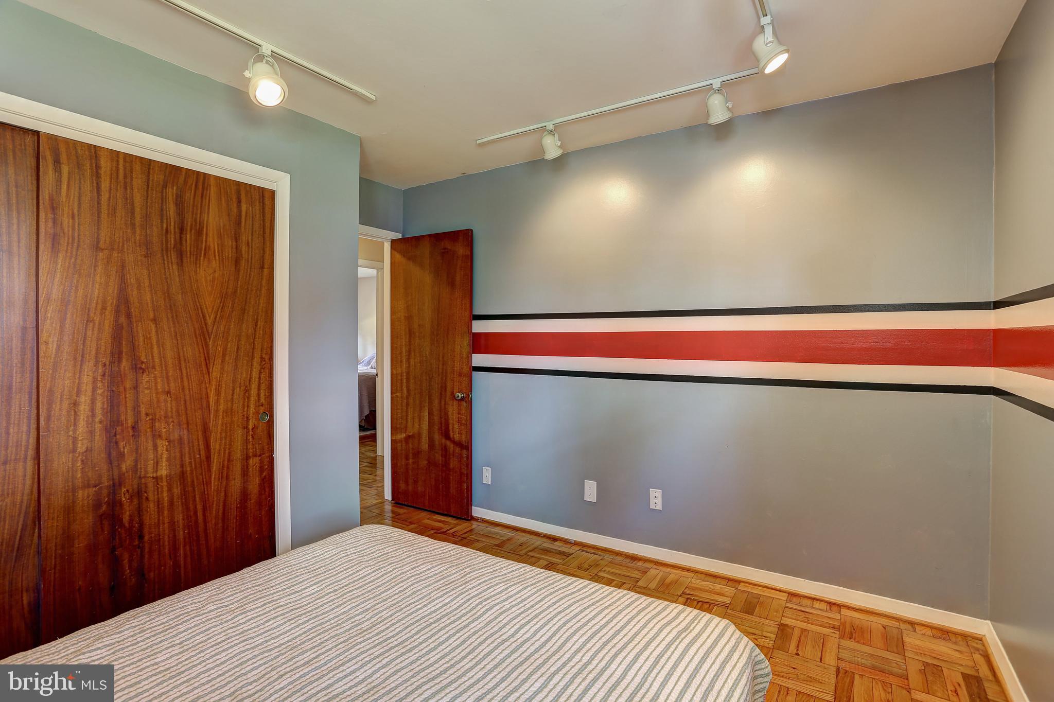 908 Rambling Drive Baltimore, MD 21228 - Photo 27 of 42 Bedroom