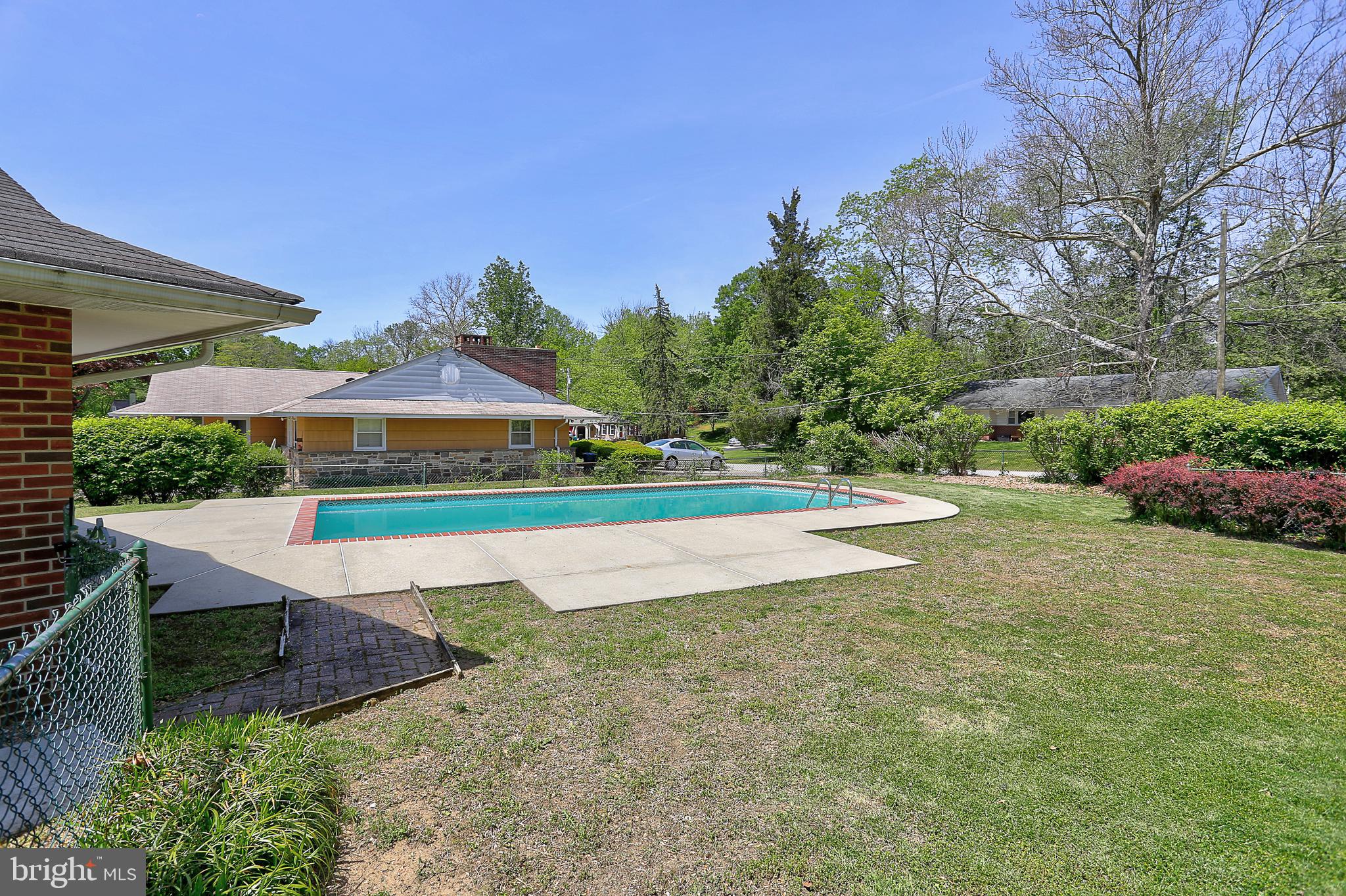 908 Rambling Drive Baltimore, MD 21228 - Photo 40 of 42 Pool