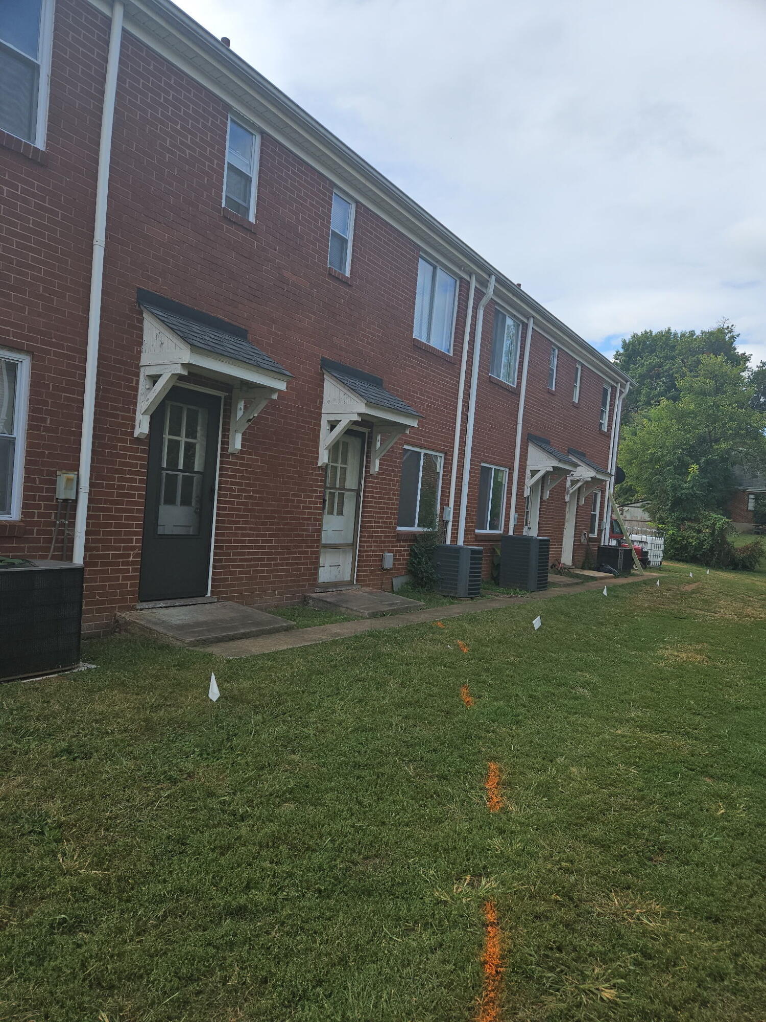 4306 Williamson Road Roanoke, VA 24012 - Photo 2 of 3 578743354