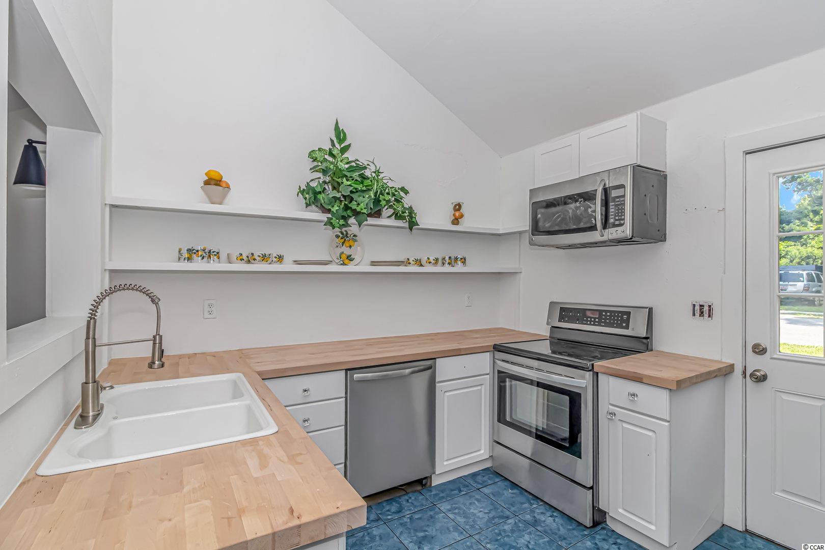 4933 Main Street Loris, SC 29569 - Photo 5 of 40 Gallery Image 5