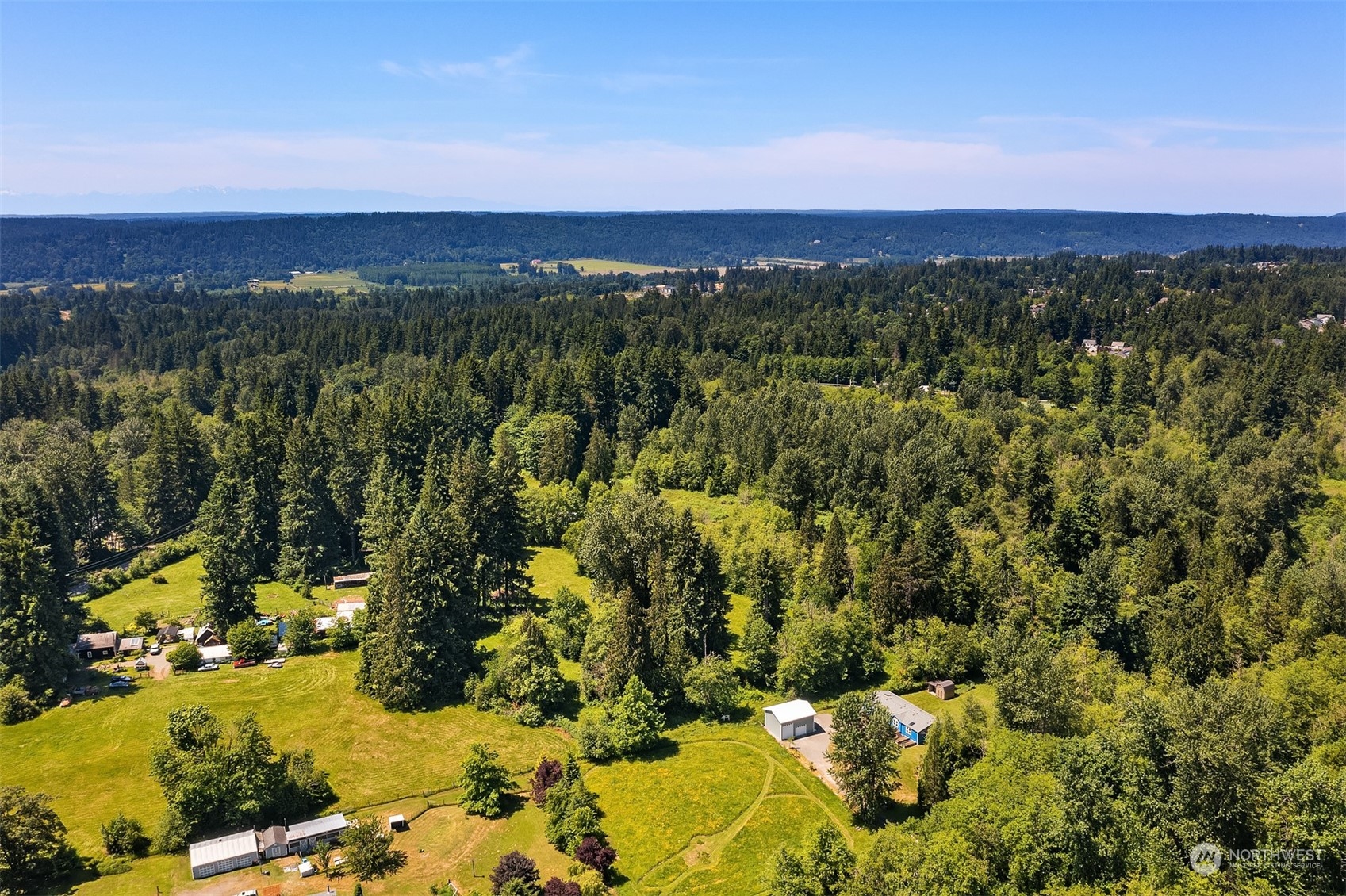 28932 Northeast Big Rock Road Duvall, WA 98019 - Photo 25 of 27 a view of a city with sunset view