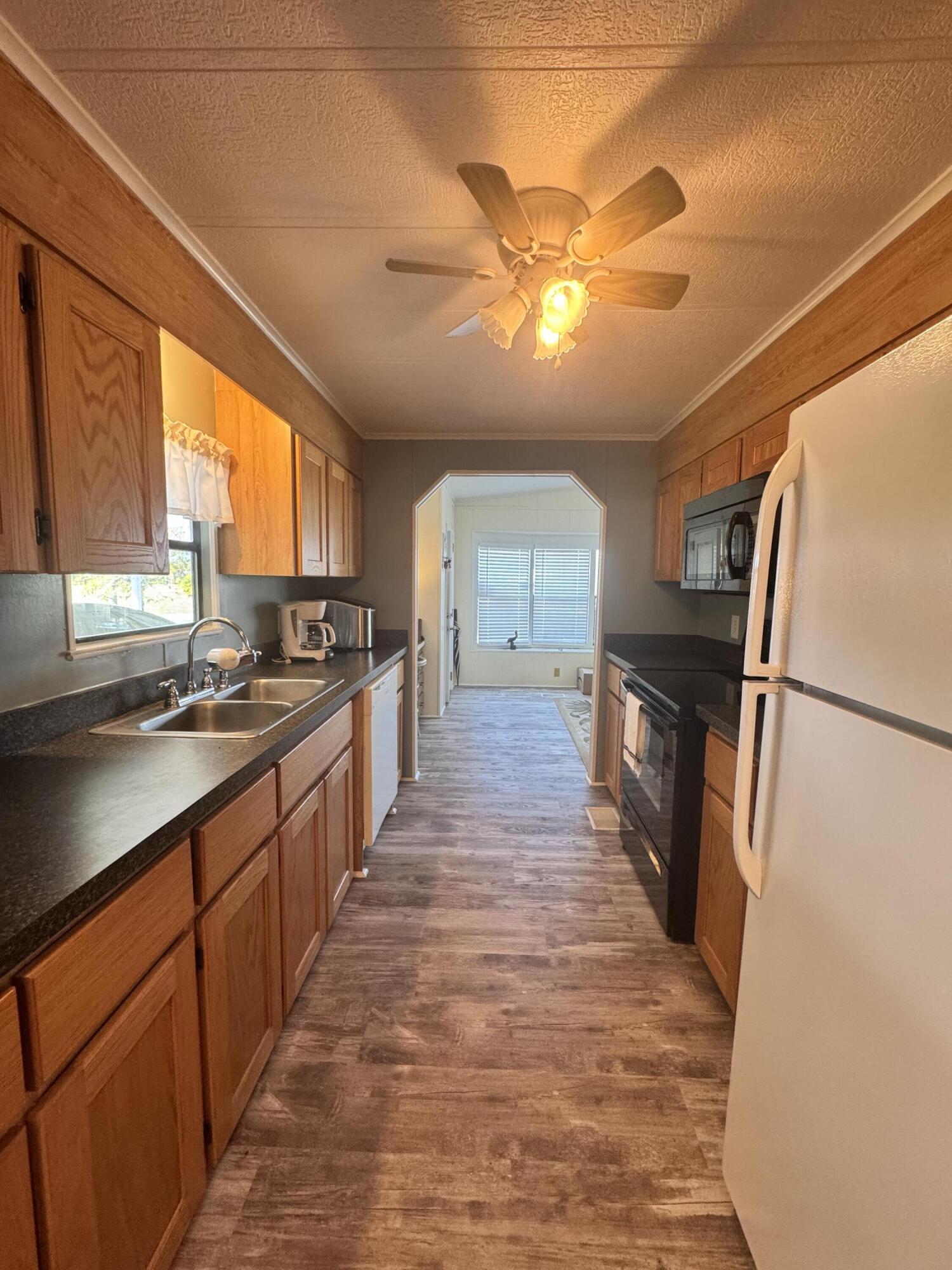 9 San Felipe Fort Pierce, FL 34951 - Photo 11 of 36 IMG_9908