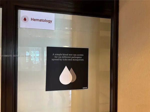 $4,000 | 600 Northeast 36th Street, Unit 1414, Miami, FL 33137