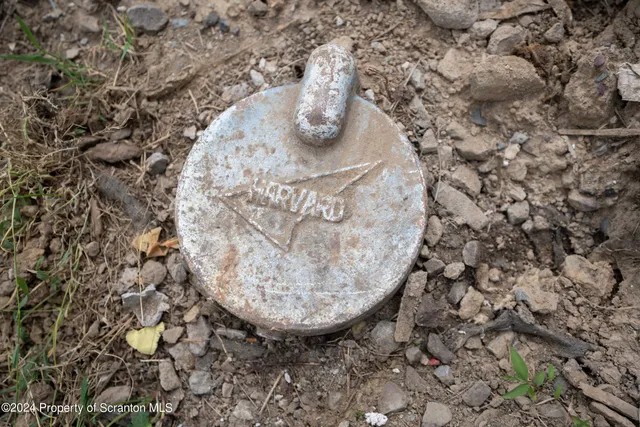 a close view of sink