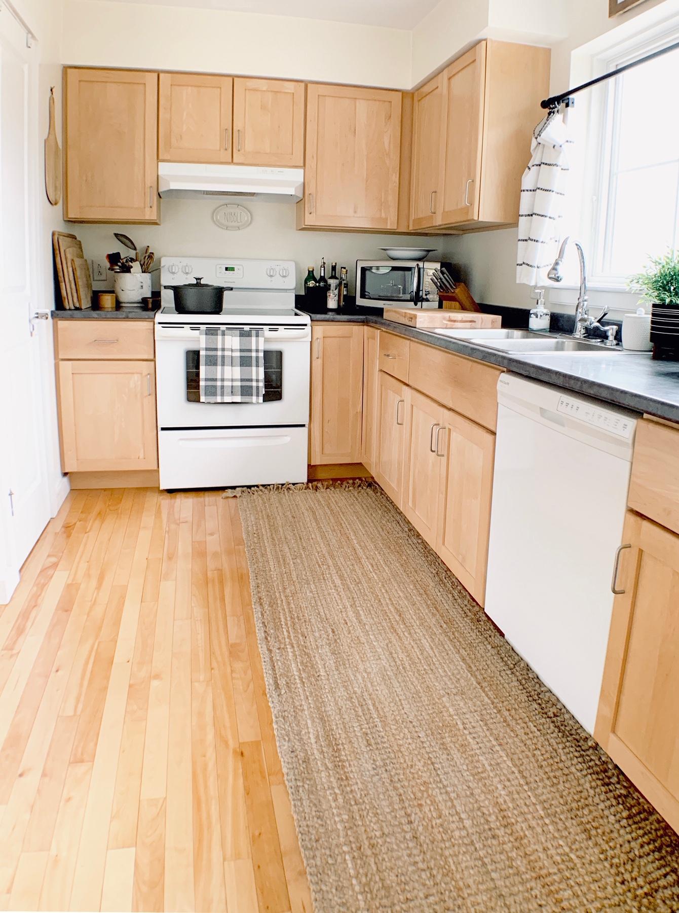 13 Kief Farm Road Bar Harbor, ME 04609 - Photo 15 of 30 Kitchen