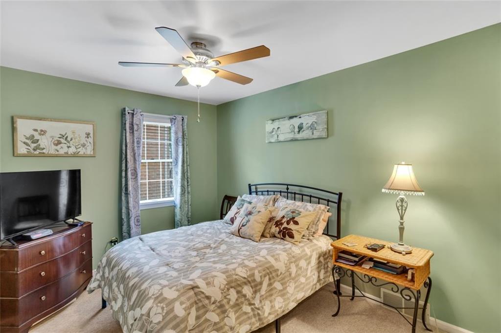 21 Unity Square Greensburg, PA 15601 - Photo 12 of 27 Warm and cozy is the spare bedroom on the main floor