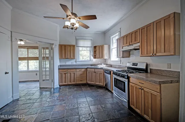 $184,900 | 944 Madison Street, Jackson, MS 39202