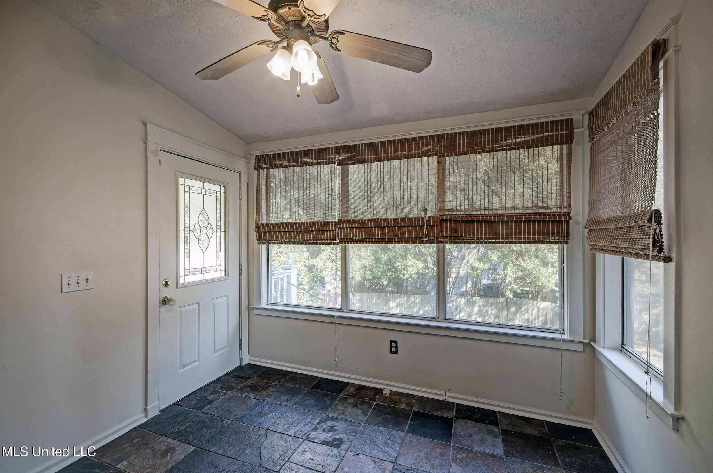 944 Madison Street Jackson, MS 39202 - Photo 18 of 30 IMGP1809_10_11