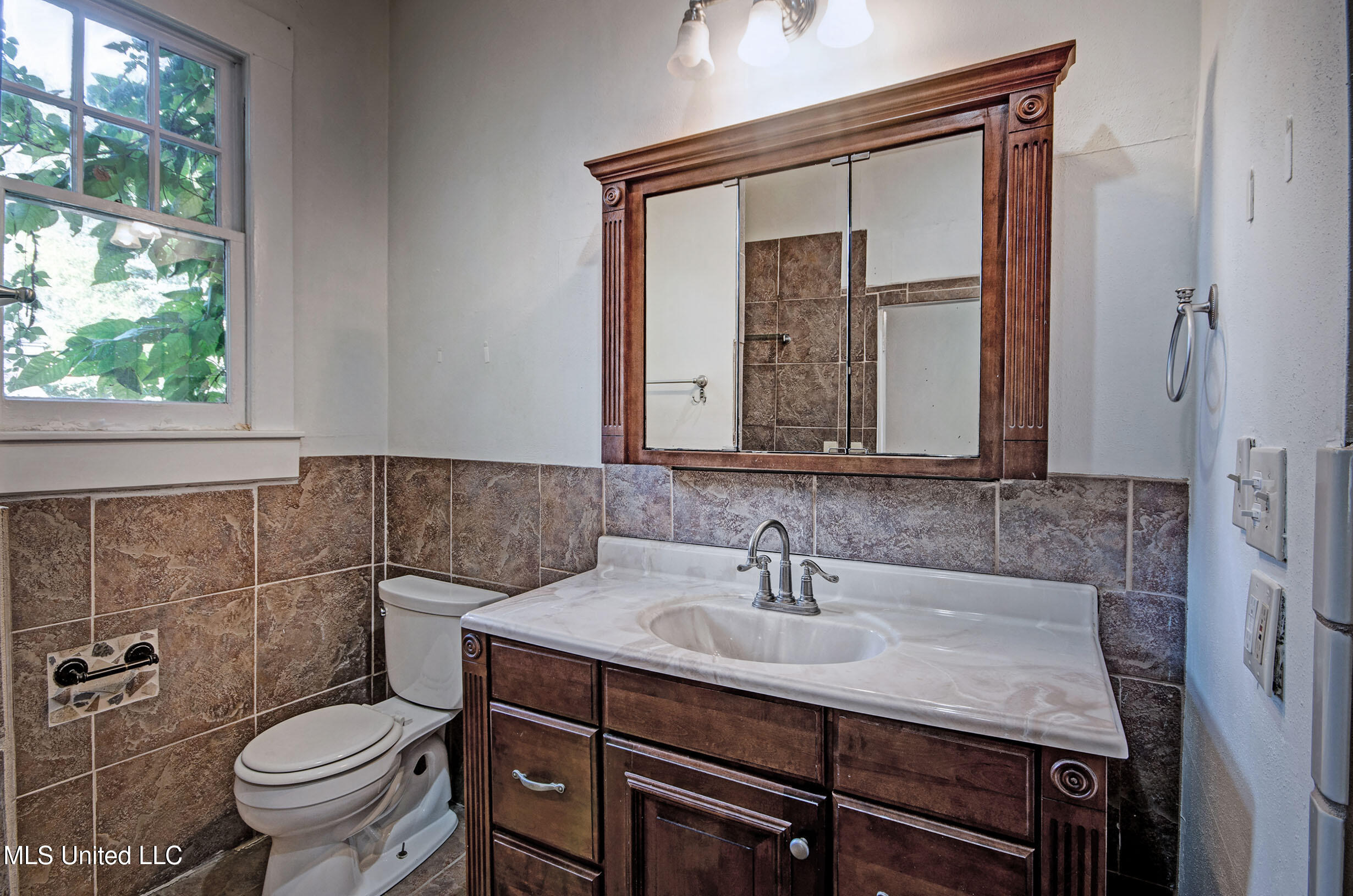 944 Madison Street Jackson, MS 39202 - Photo 27 of 30 IMGP1842_3_4