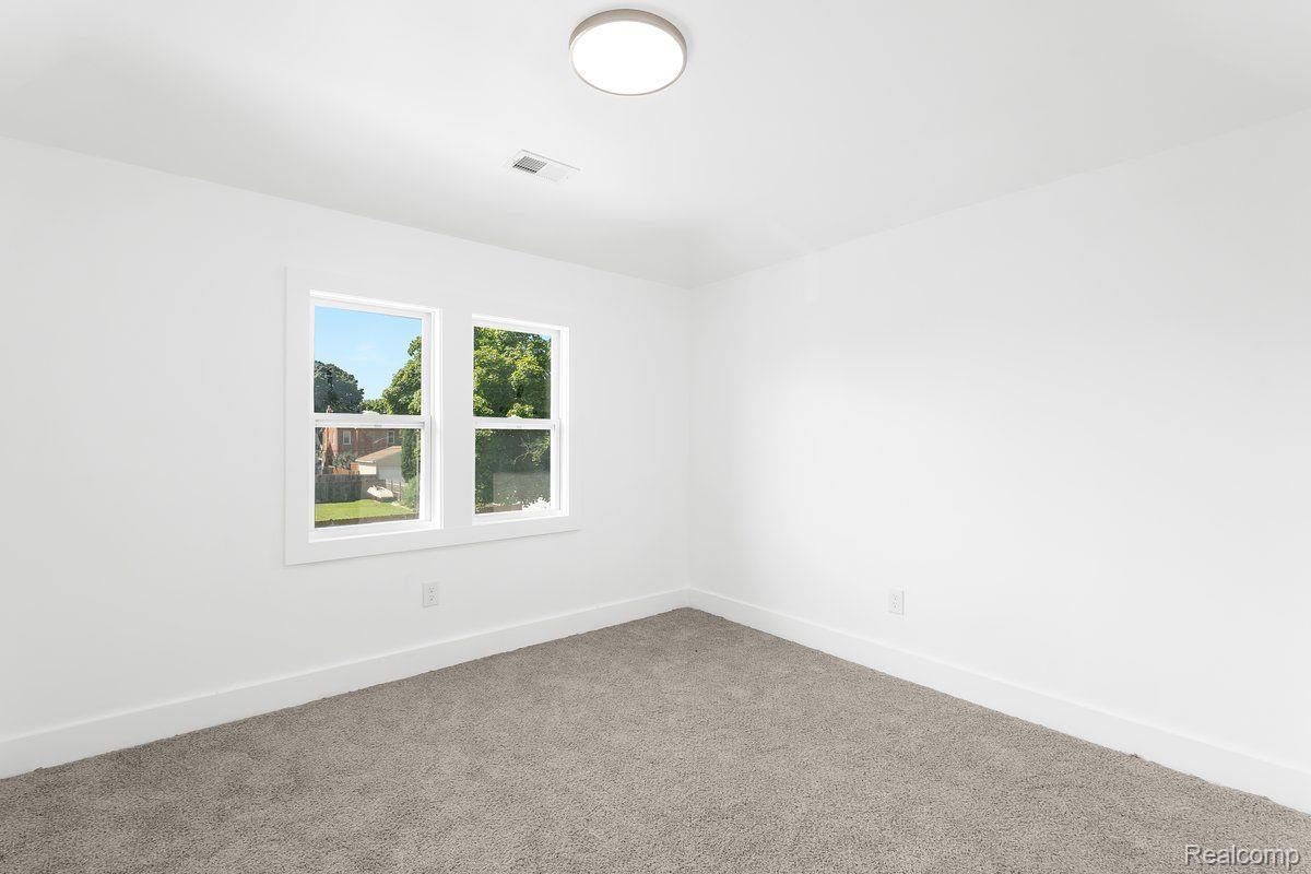 17 Perrin Street River Rouge, MI 48218 - Photo 12 of 23 Gallery Image 12