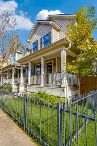 $2,650 | 1017 West 15th 1/2 Street, Houston, TX 77008