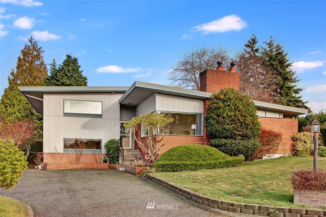 427 View Ridge Drive Everett, WA 98203 - Photo 1 of 25