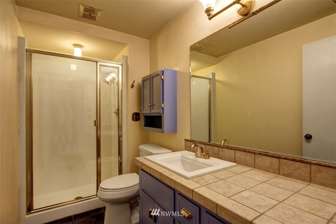 427 View Ridge Drive Everett, WA 98203 - Photo 17 of 25