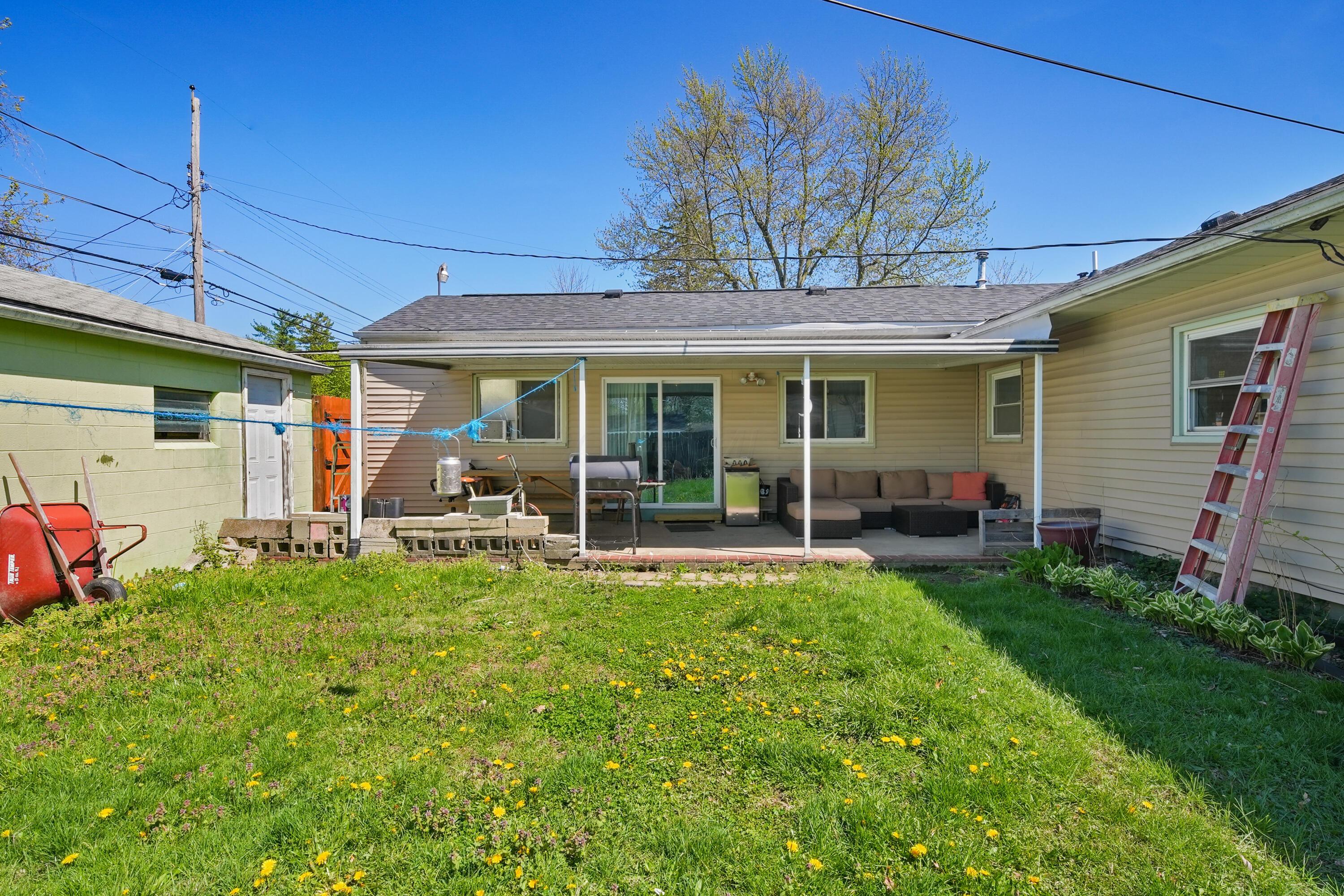 1766 Ferris Road Columbus, OH 43224 - Photo 33 of 40