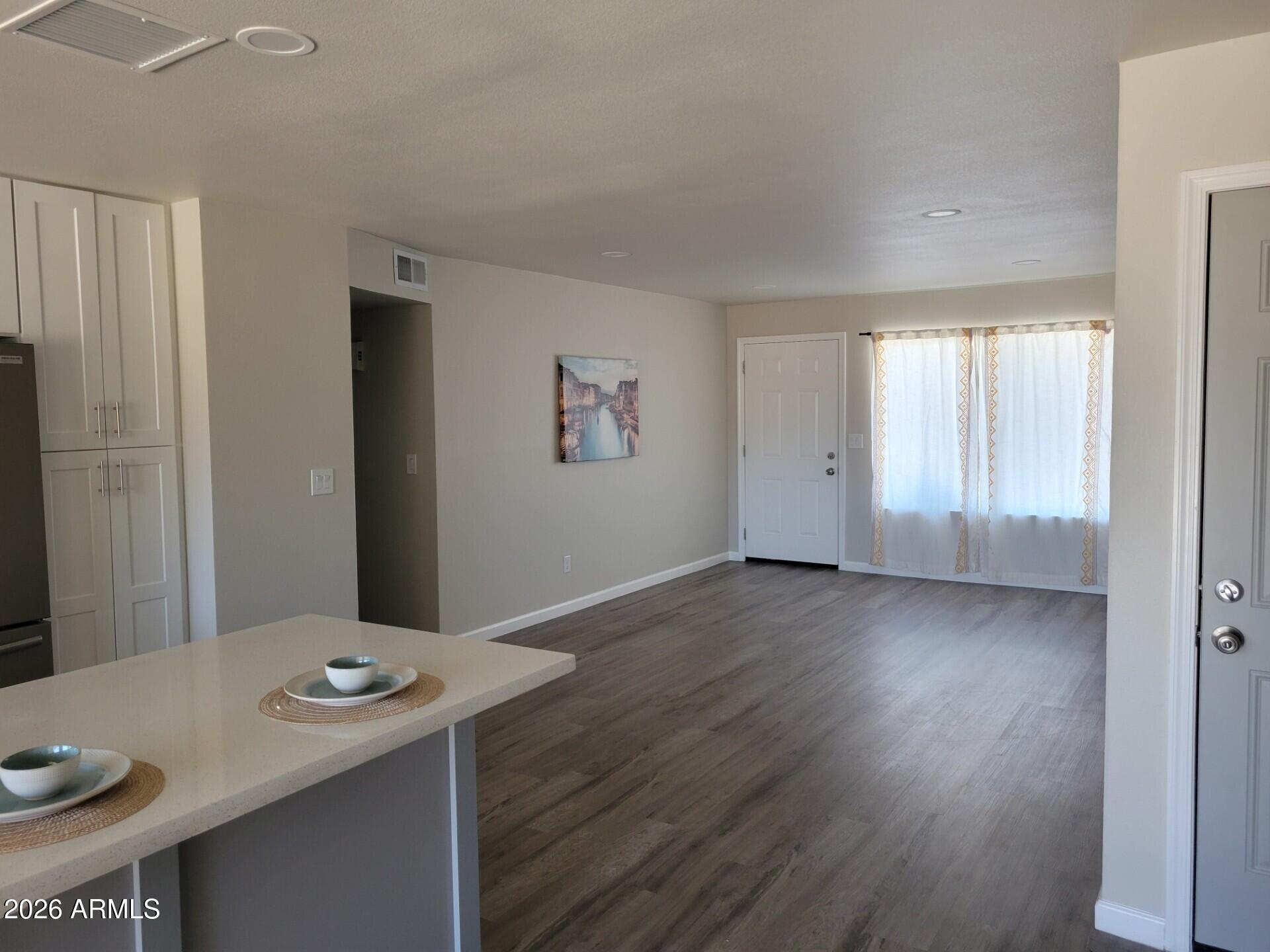 602 West Sesame Street Tempe, AZ 85283 - Photo 2 of 10 great room