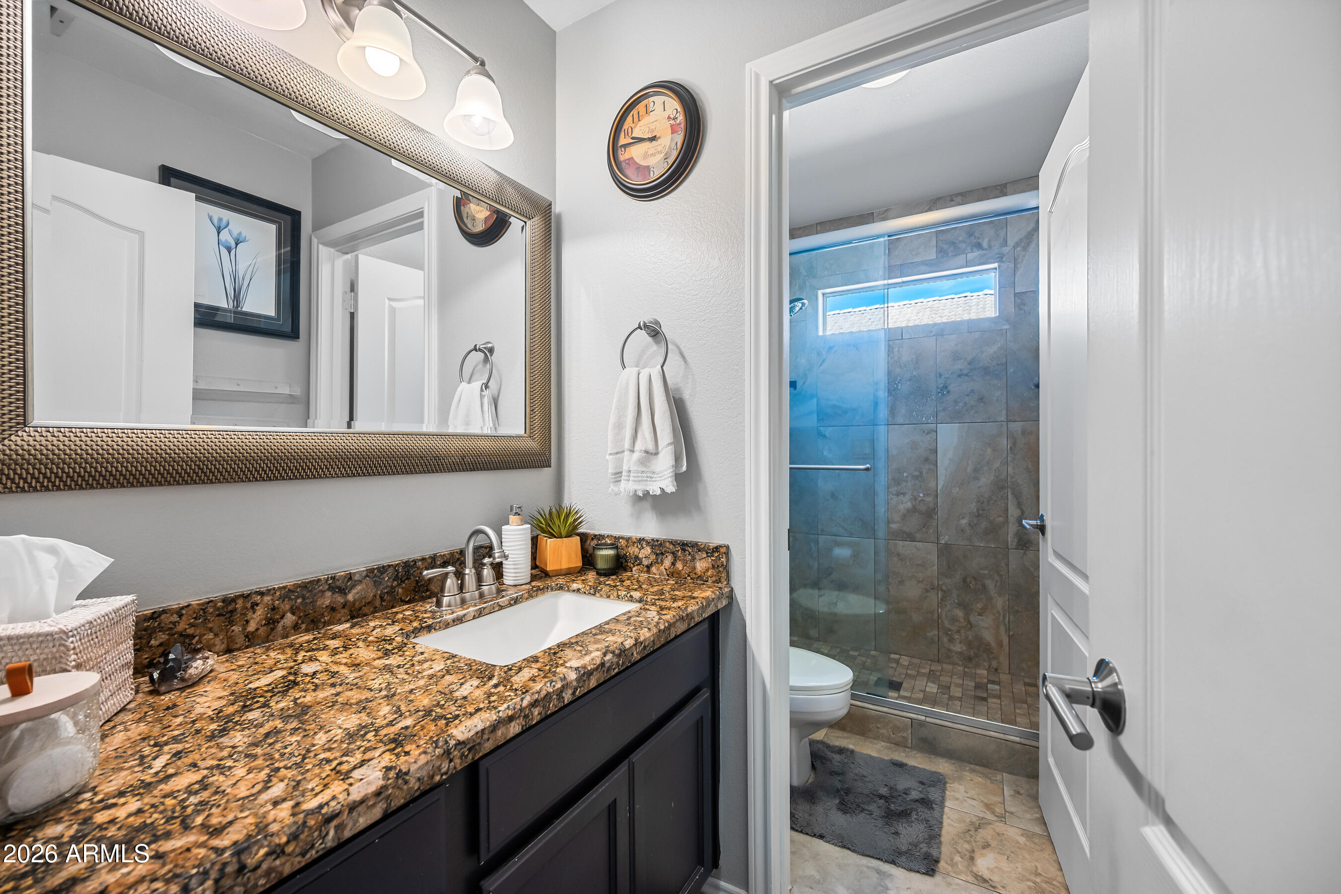 16006 South 13th Place Phoenix, AZ 85048 - Photo 44 of 63 Upstairs guest bath