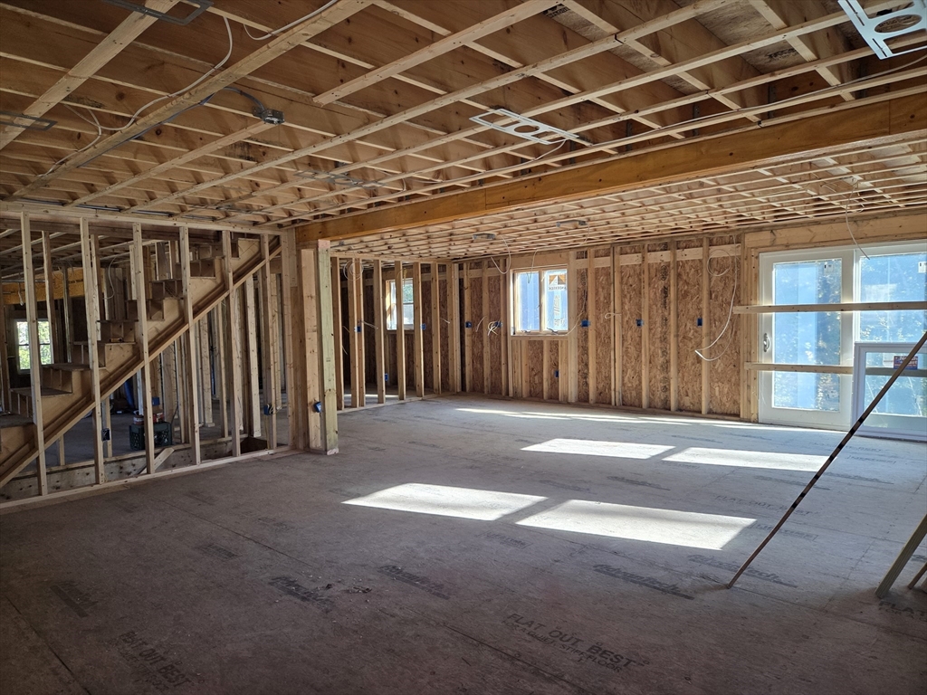 135 Sisson Road Harwich, MA 02646 - Photo 4 of 23