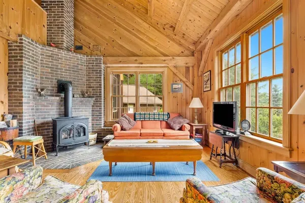 $2,500,000 | 55 Bentley Lane, Jericho, VT 05465