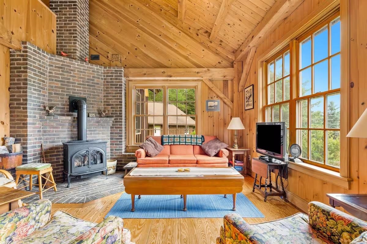 55 Bentley Lane Jericho, VT 05465 - Photo 9 of 60