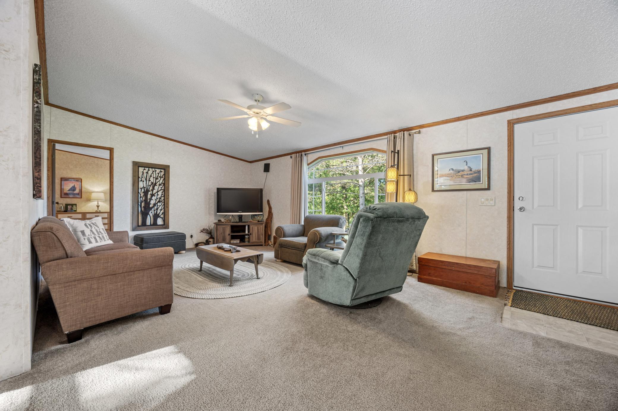 46520 Poss Beach Road Pelican Rapids, MN 56572 - Photo 6 of 39