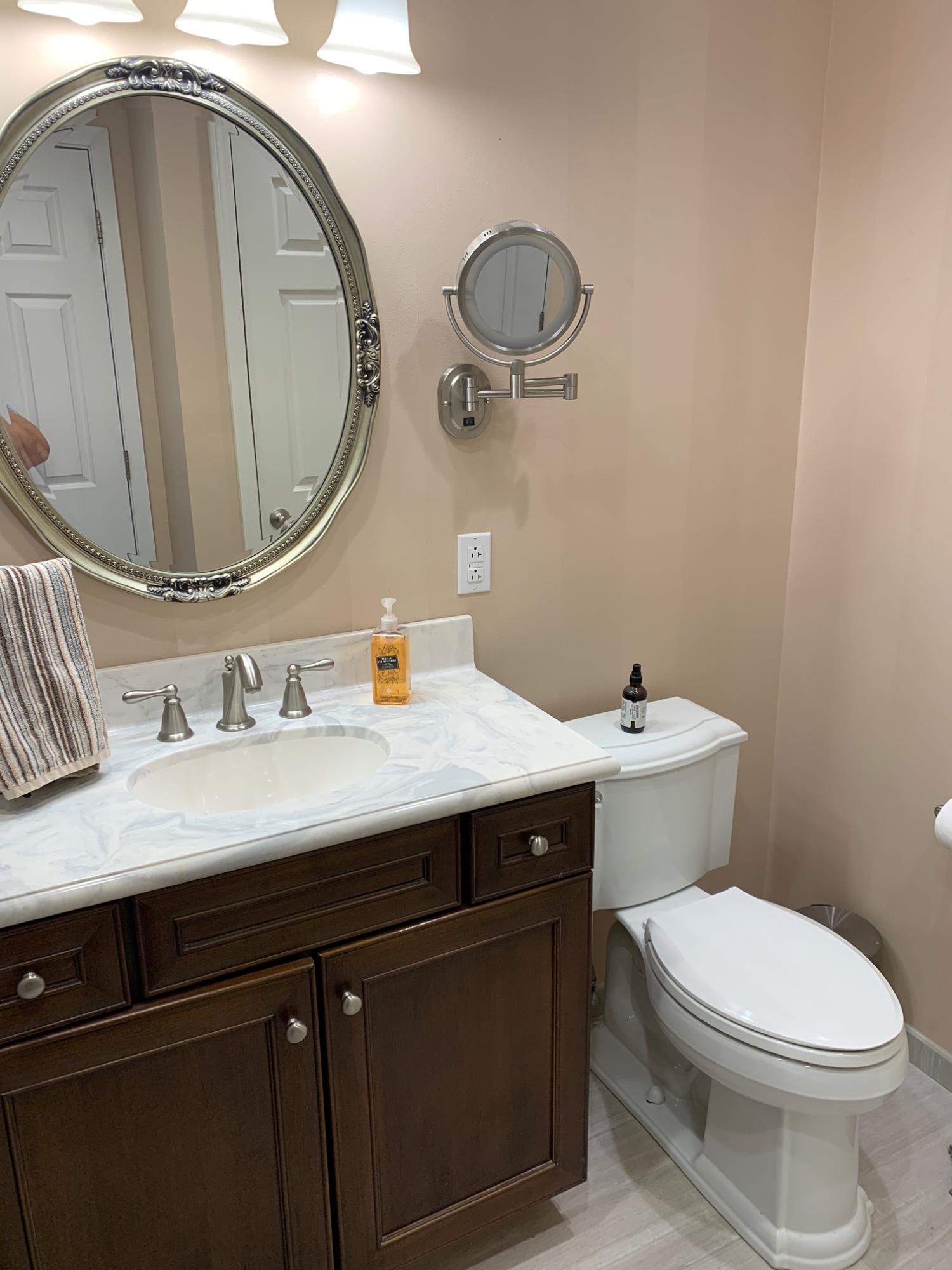 1913 Jamestown Road Johnson City, TN 37604 - Photo 21 of 29 Fillers bathroom