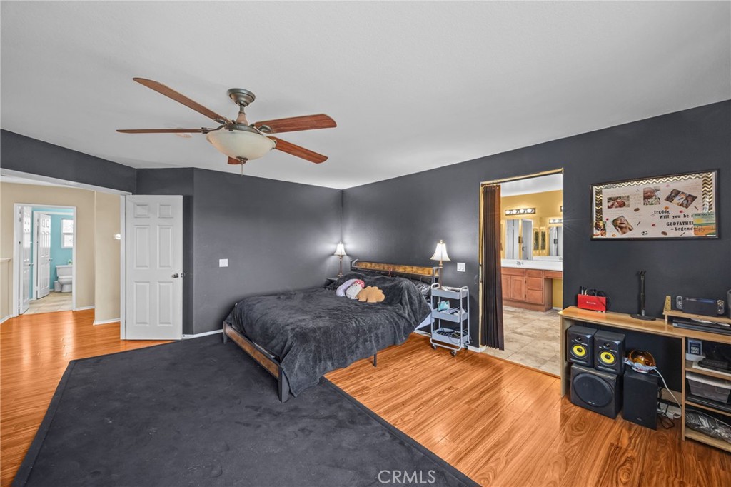 150 Saddleback Way Perris, CA 92570 - Photo 26 of 39