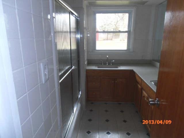 10554 Corcoran Road Haslett, MI 48840 - Photo 18 of 23 31142824-17.JPG