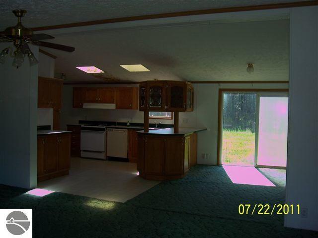 1730018-4.JPG