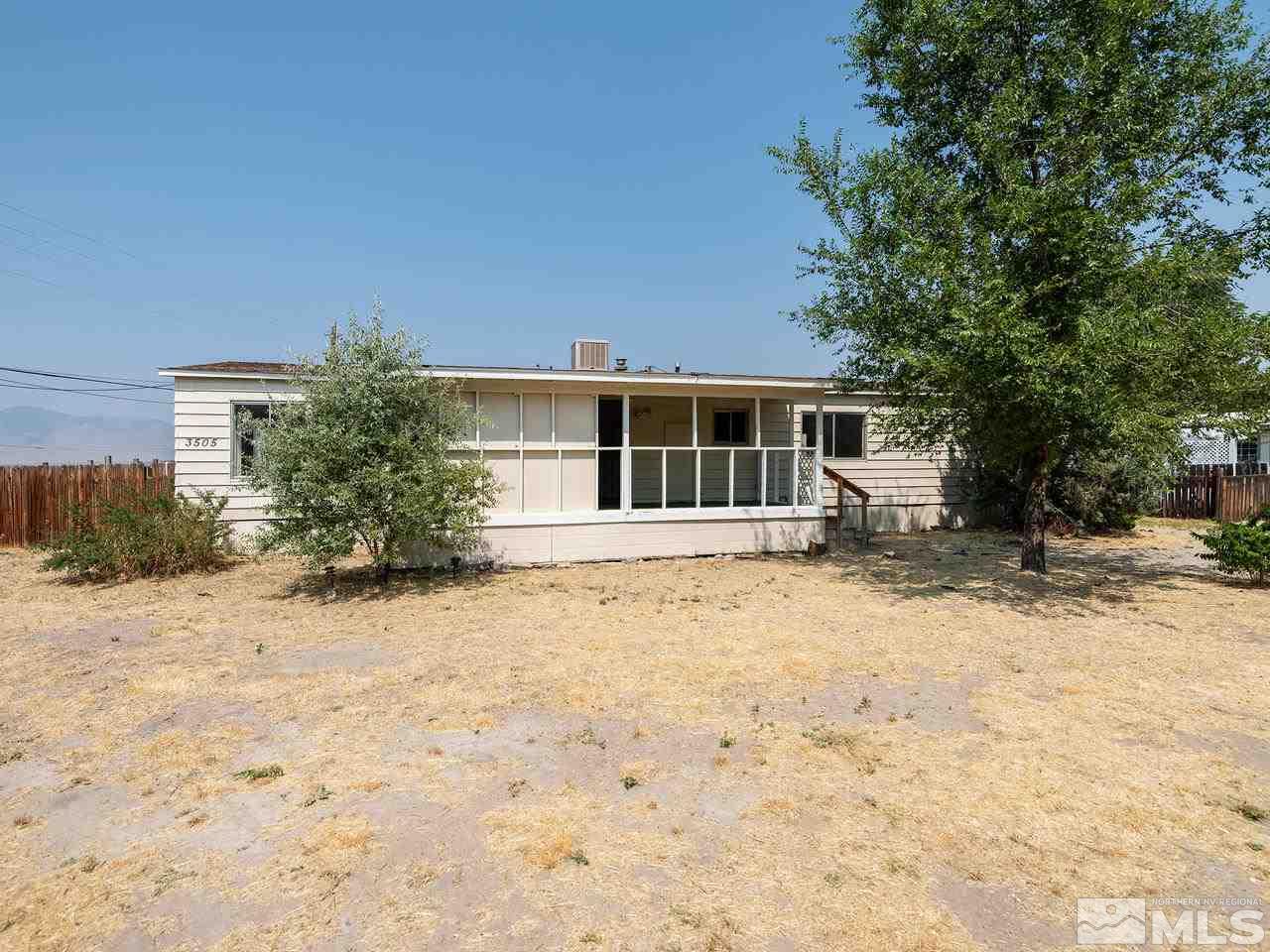 3505 Hummingbird Drive Reno, NV 89508 - Photo 3 of 17 Photo 3