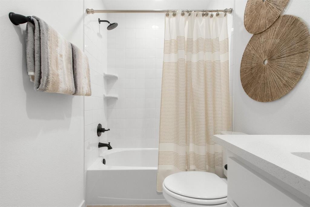 4606 White Buffalo Trail Oak Point, TX 75068 - Photo 12 of 14 Representative Photos