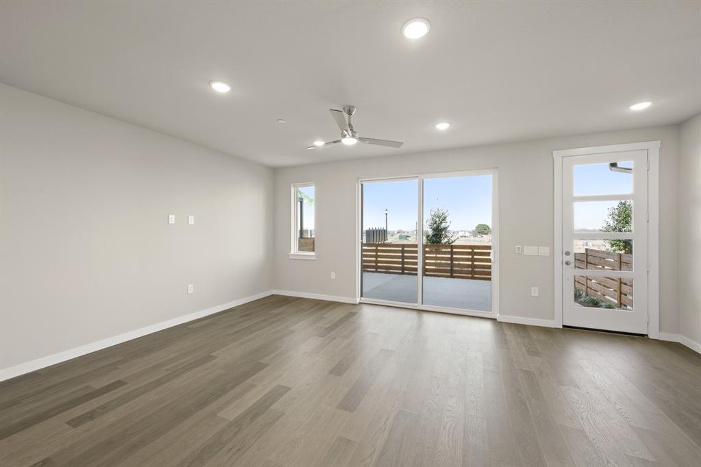 4606 White Buffalo Trail Oak Point, TX 75068 - Photo 8 of 31 4606 White Buffalo_2220_Aspen- Living Room-3