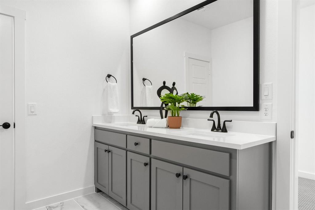 4606 White Buffalo Trail Oak Point, TX 75068 - Photo 9 of 14 Representative Photo