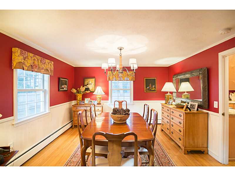 3 Old Forge Road Barrington, RI 02806 - Photo 13 of 25 Dining Room.