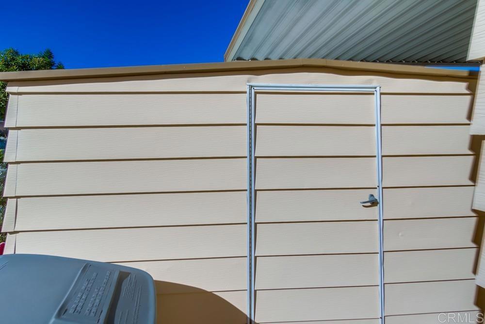 1175 La Moree Road, Unit 52 San Marcos, CA 92078 - Photo 34 of 54 a close up of a shower