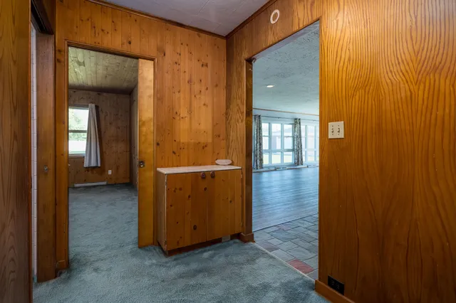 $285,900 | 323 West Graham Street, Kentland, IN 47951