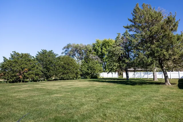 $285,900 | 323 West Graham Street, Kentland, IN 47951