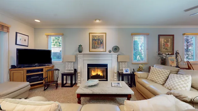 $1,225,000 | 21 Seaside Court, Margate City, NJ 08402